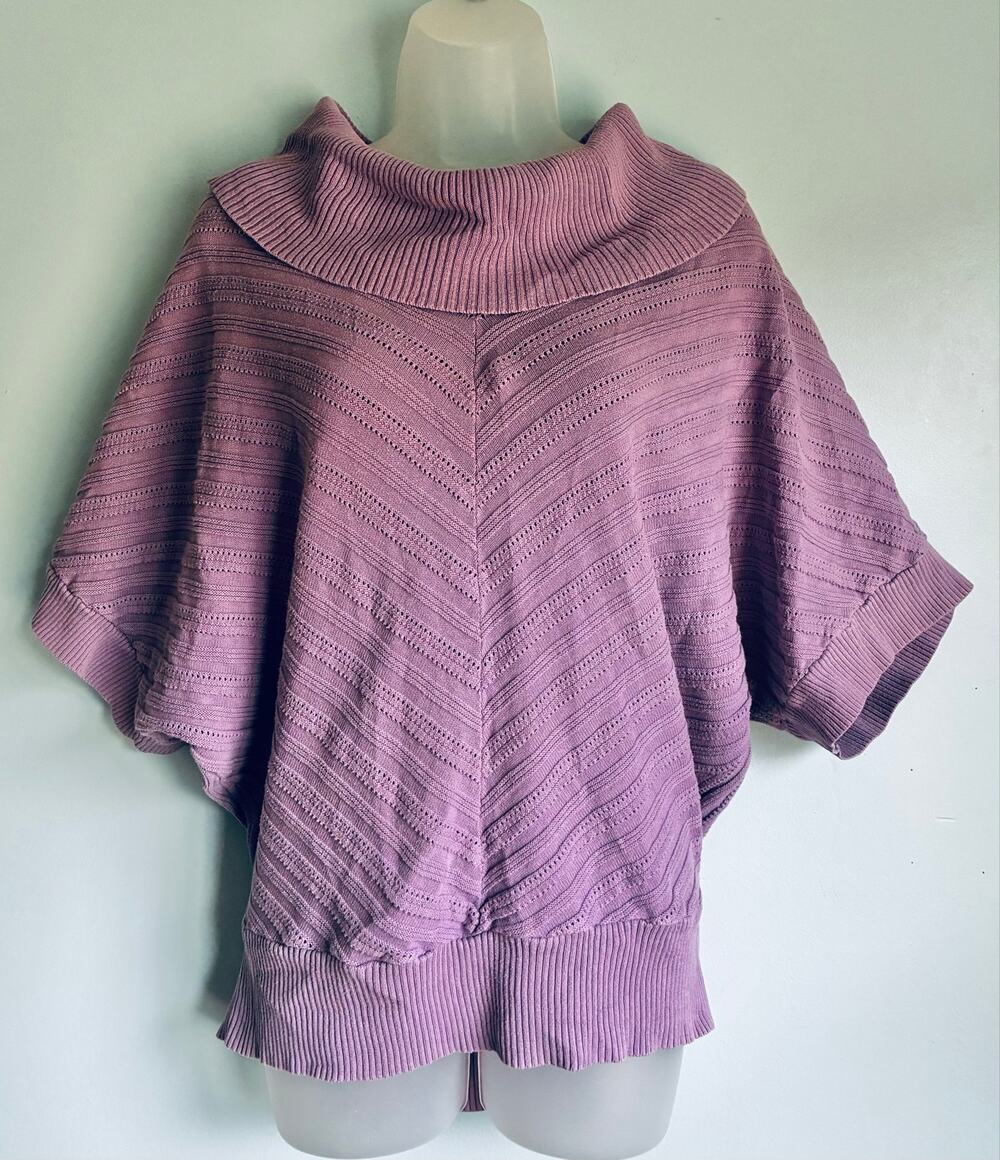 Knit Turtleneck Sweater Lavender Short Sleeve Medium Cottage